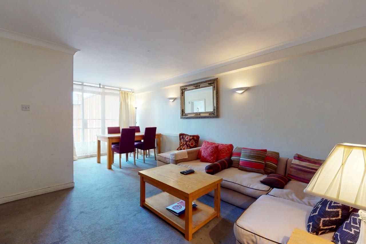 Hertford Court Apartahotel 3*