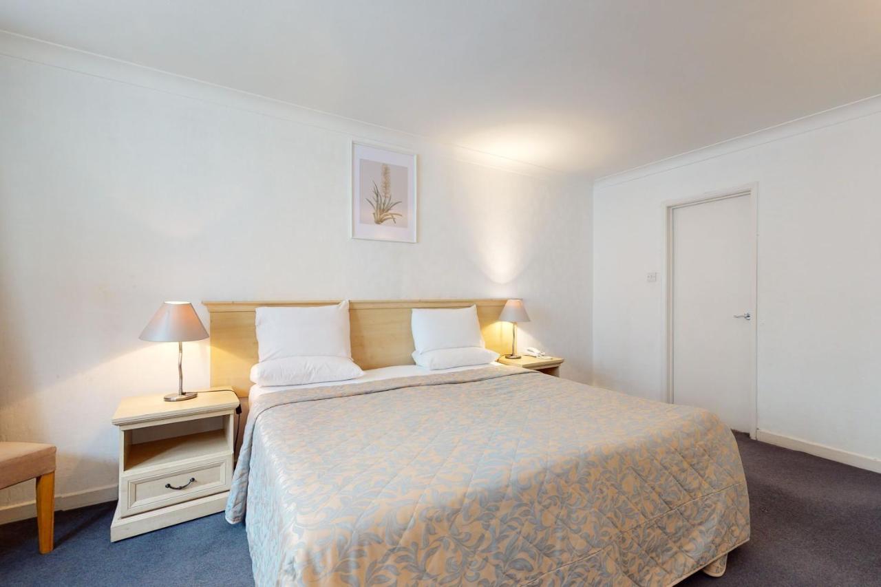 Apart-hotel Hertford Court 3*