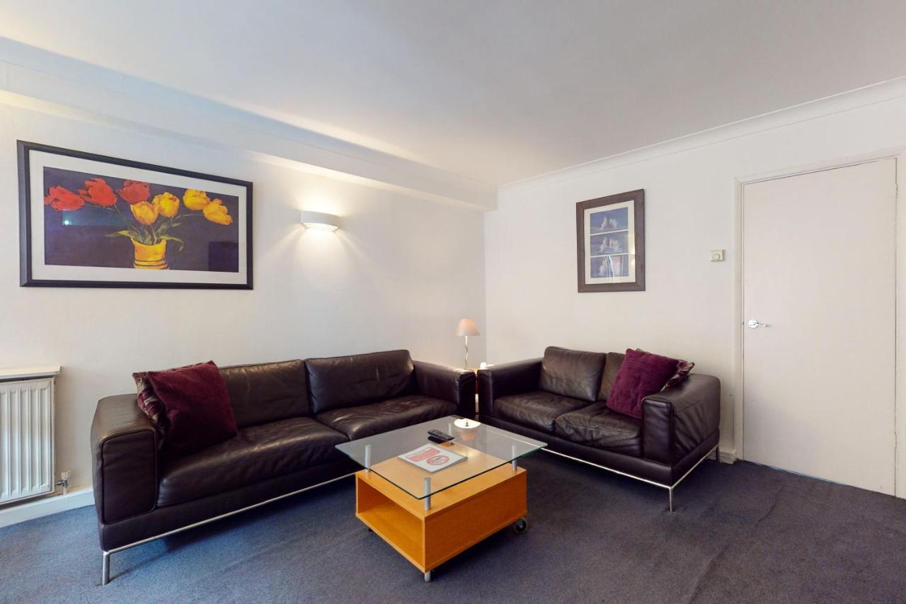 Hertford Court Apart-hotel