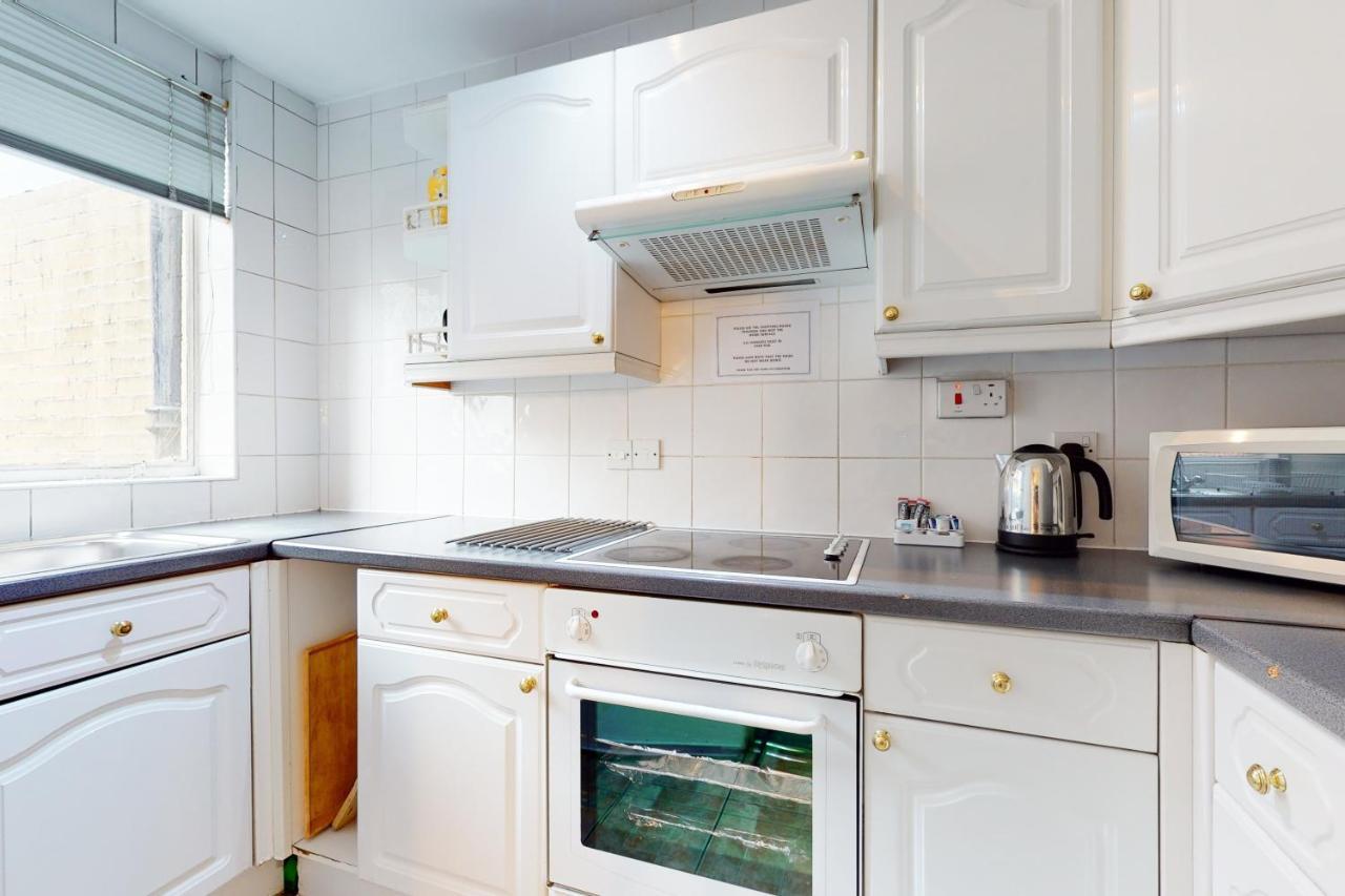 Apart-hotel Hertford Court 3*