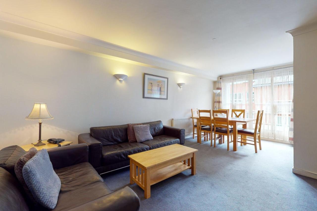 Apart-hotel Hertford Court 3*